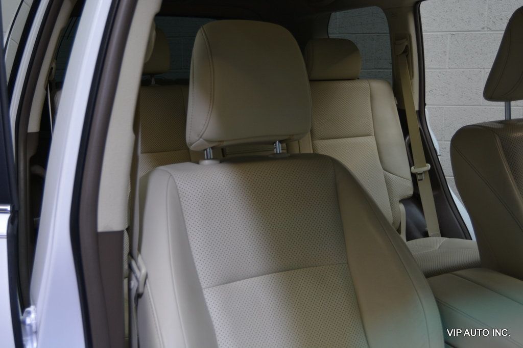 2011 Lexus GX GX 460 Premium Sport Utility 4D - 22998978 - 13