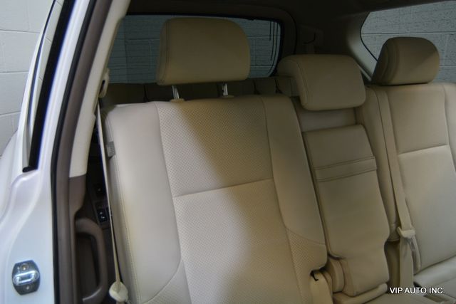 2011 Lexus GX GX 460 Premium Sport Utility 4D - 22998978 - 21