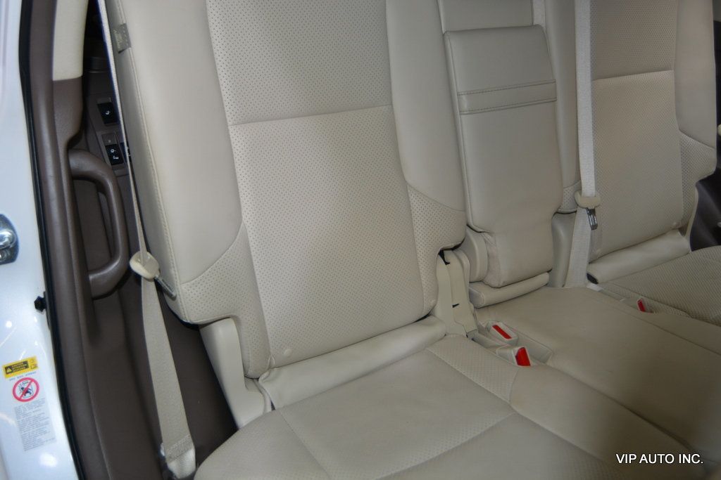 2011 Lexus GX GX 460 Premium Sport Utility 4D - 22998978 - 24