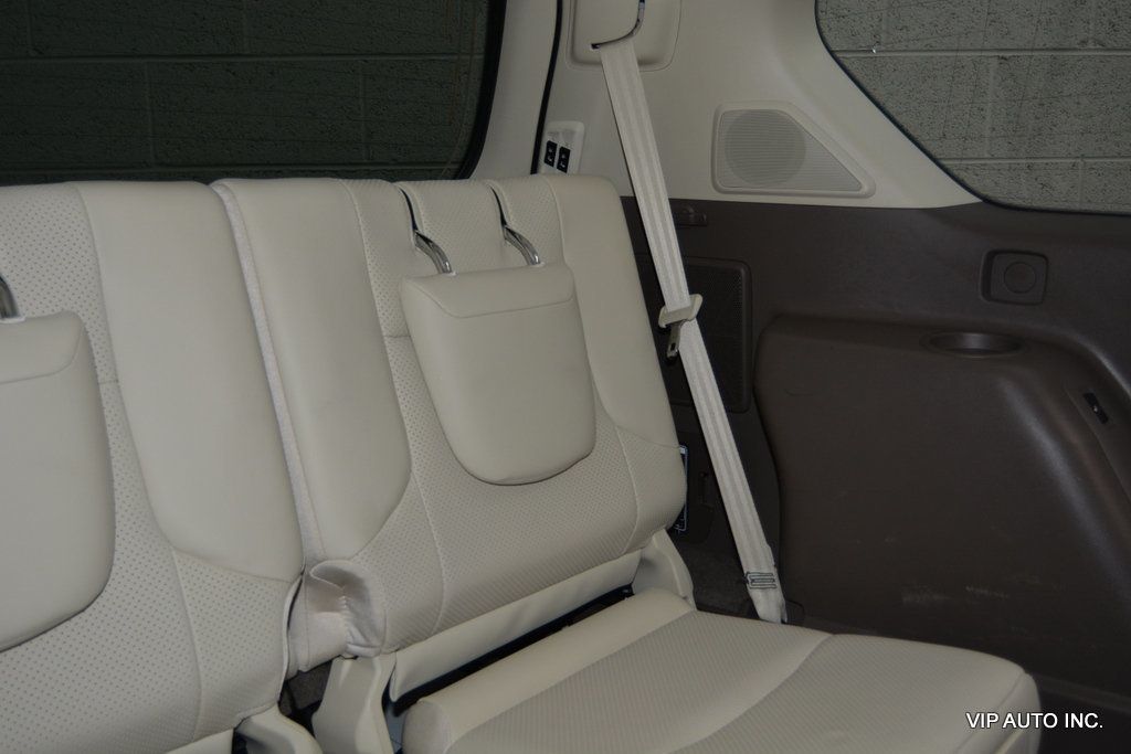 2011 Lexus GX GX 460 Premium Sport Utility 4D - 22998978 - 26