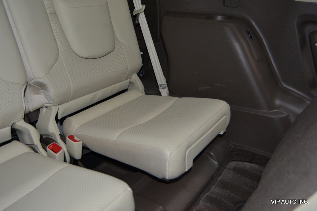 2011 Lexus GX GX 460 Premium Sport Utility 4D - 22998978 - 28