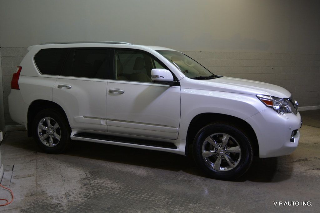 2011 Lexus GX GX 460 Premium Sport Utility 4D - 22998978 - 32