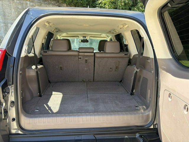 2011 Lexus GX Low Miles 4x4 V8 Power Third Row CLEAN 615-300-6004 - 23070876 - 32