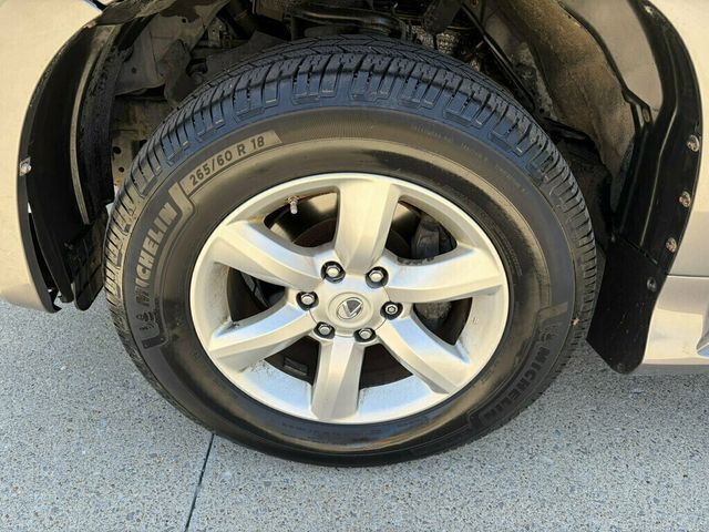 2011 Lexus GX Low Miles 4x4 V8 Power Third Row CLEAN 615-300-6004 - 23070876 - 35