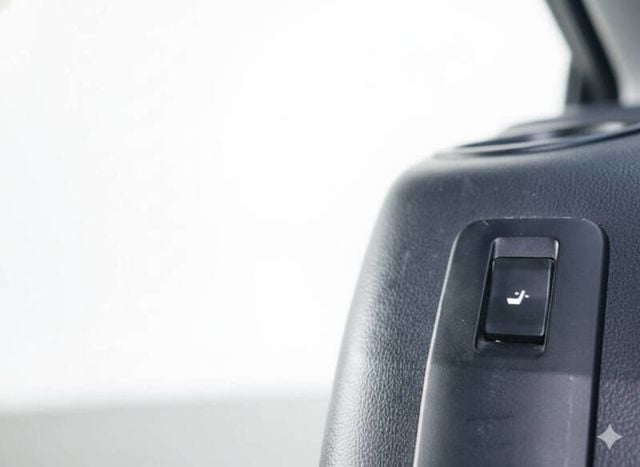 2011 Lexus GX 460 Base AWD 4dr SUV - 22847649 - 17