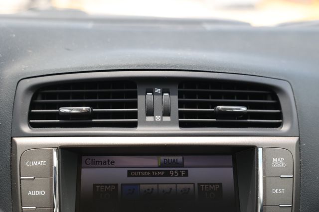 2011 Lexus IS 250 4dr Sport Sedan Automatic AWD - 23029350 - 41