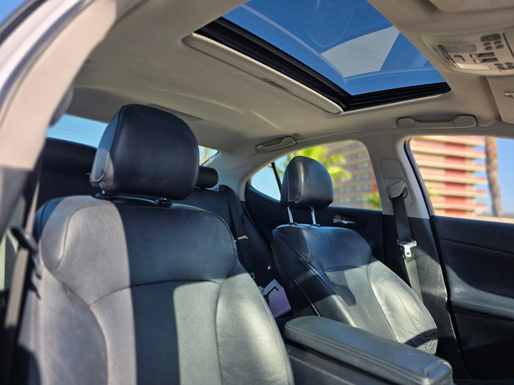 2011 Lexus IS 250 4dr Sport Sedan Automatic RWD - 22979323 - 9