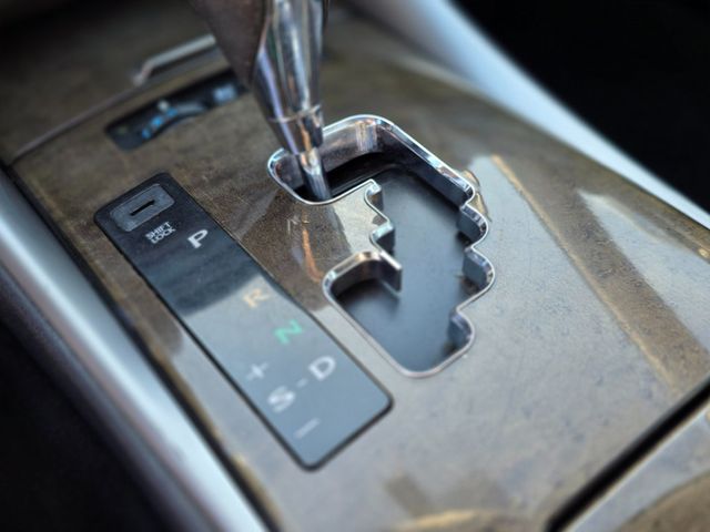 2011 Lexus IS 250 4dr Sport Sedan Automatic RWD - 22979323 - 26