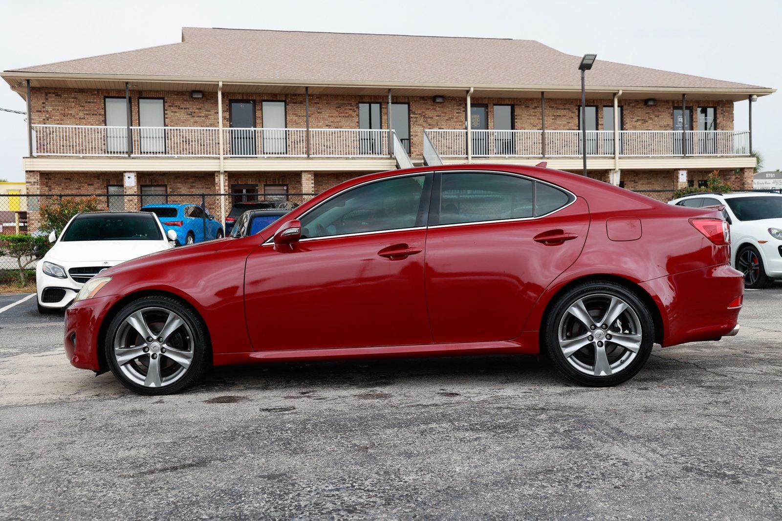 2011 Lexus IS 250 photo 4