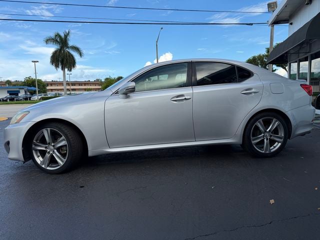 2011 Lexus IS 250 Base Trim - 23068948 - 1