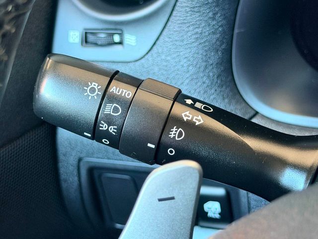 2011 Lexus IS 250C 2dr Convertible Automatic - 23045957 - 36