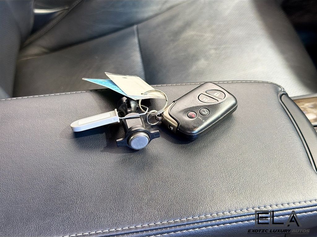 2011 Lexus IS 250C 2dr Convertible Automatic - 22983565 - 29