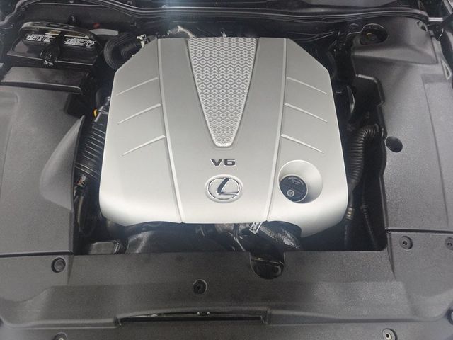 2011 Lexus IS 350 4dr Sedan RWD - 23041741 - 11