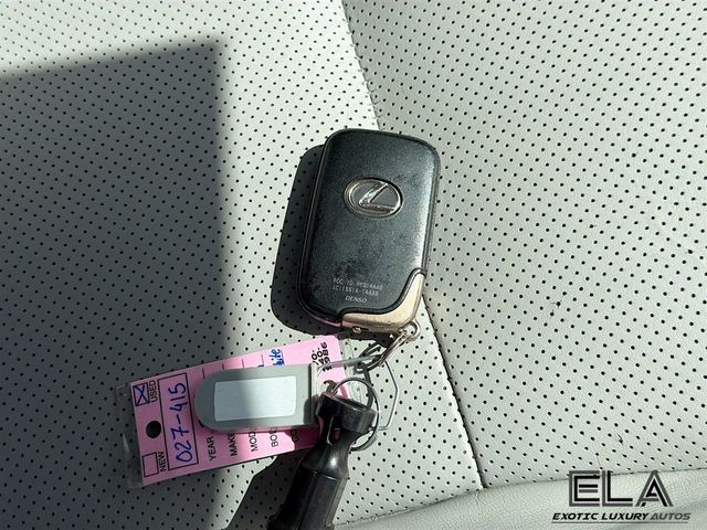 2011 Lexus IS 350 4dr Sedan RWD - 23041741 - 35