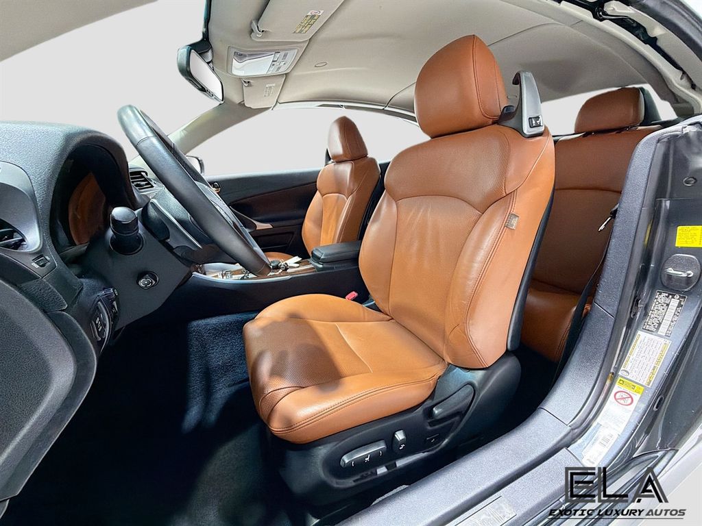 2011 Lexus IS 350C 2dr Convertible - 23001136 - 22