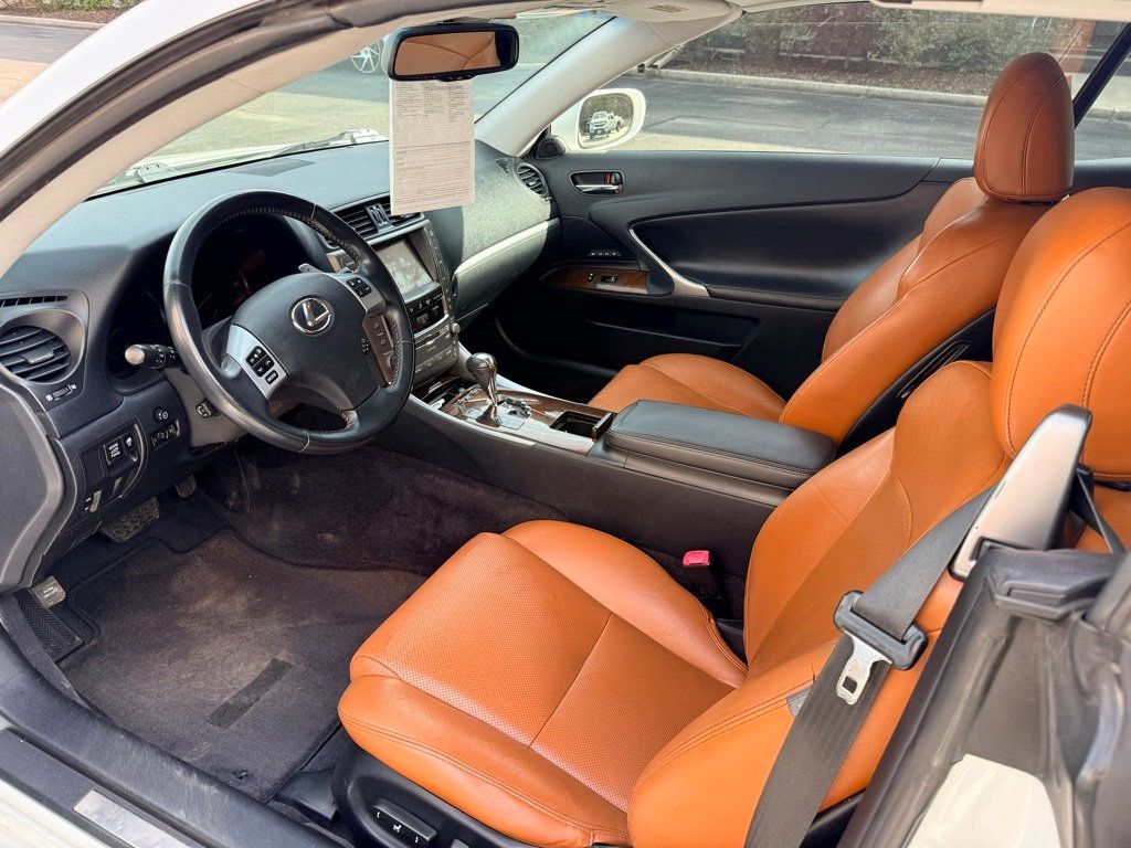 2011 Lexus IS 350C 2dr Convertible - 22938099 - 6