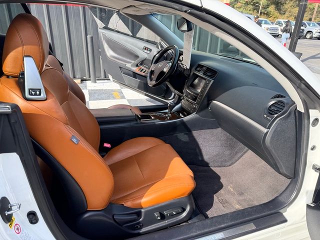 2011 Lexus IS 350C 2dr Convertible - 22938099 - 8