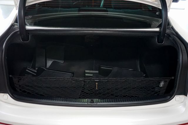 2011 Lexus IS F 4dr Sedan - 23079663 - 35
