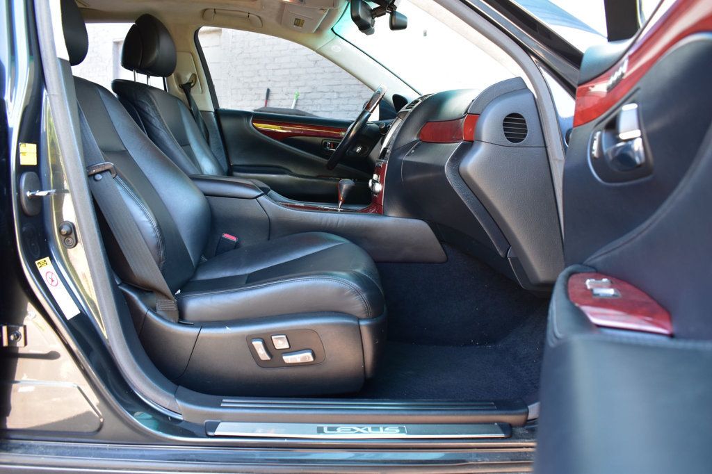 2011 Lexus LS 460 4dr Sedan L AWD - 23034618 - 13