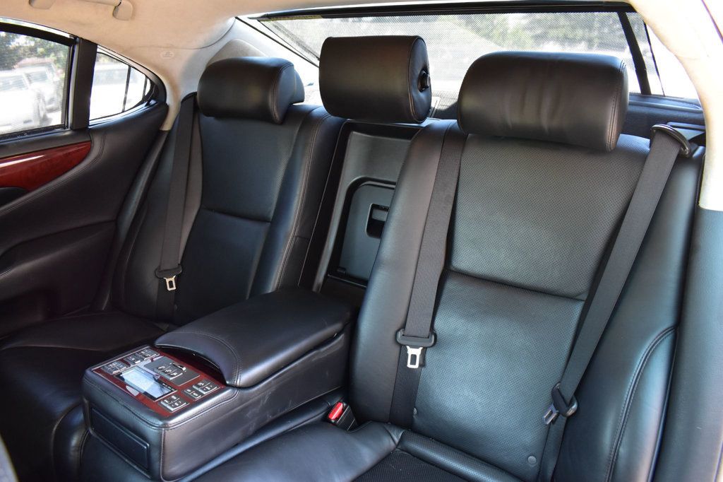 2011 Lexus LS 460 4dr Sedan L AWD - 23034618 - 19