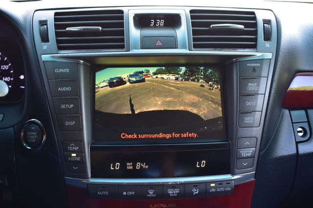 2011 Lexus LS 460 4dr Sedan L AWD - 23034618 - 27