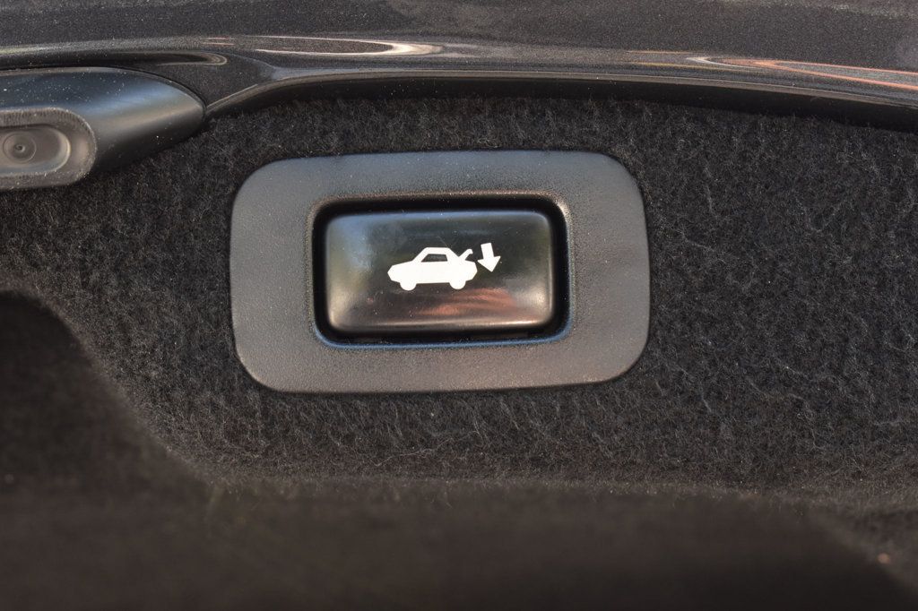 2011 Lexus LS 460 4dr Sedan L AWD - 23034618 - 47