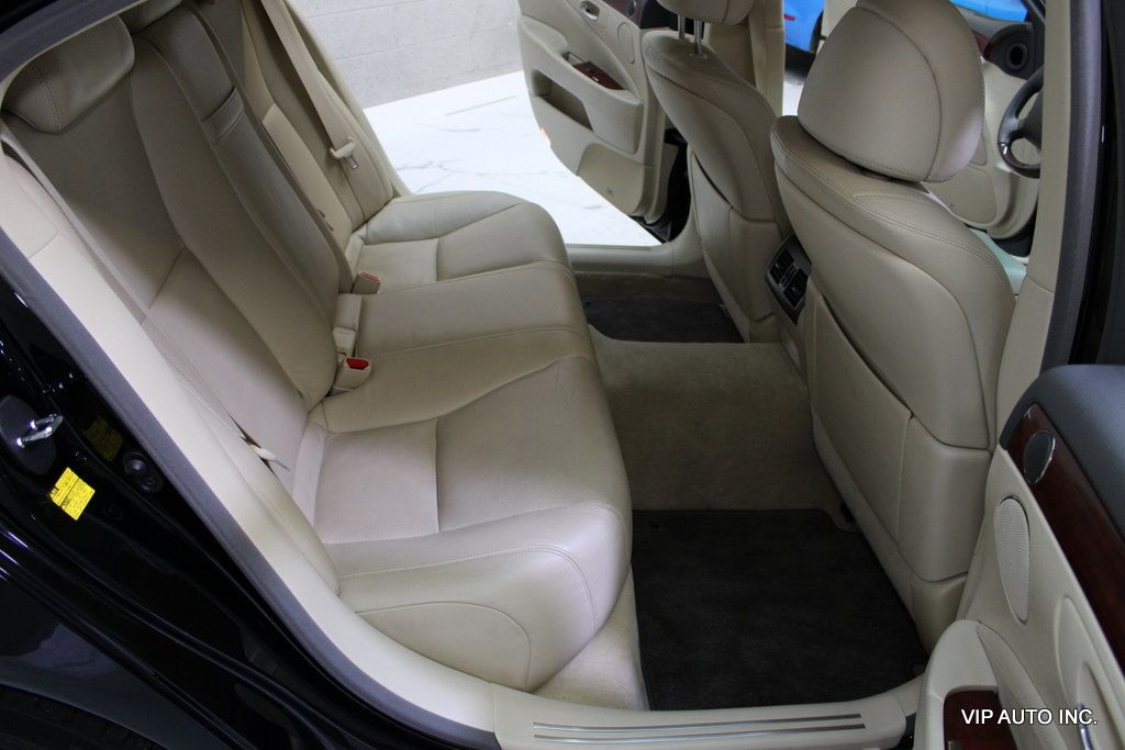 2011 Lexus LS 460 4dr Sedan L RWD - 23091955 - 30