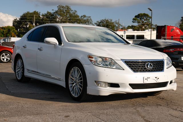 2011 Lexus LS 460 4dr Sedan RWD - 22966843 - 19