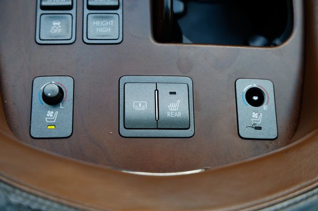 2011 Lexus LS 460 4dr Sedan RWD - 22966843 - 44