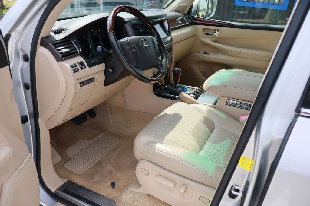 2011 Lexus LX 2011 LX 570, V8, NAVI, MARK LEVINSON, 3RD ROW, SUNROOF, HID LTS! - 22835219 - 19