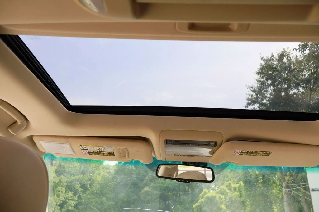 2011 Lexus LX 2011 LX 570, V8, NAVI, MARK LEVINSON, 3RD ROW, SUNROOF, HID LTS! - 22835219 - 40