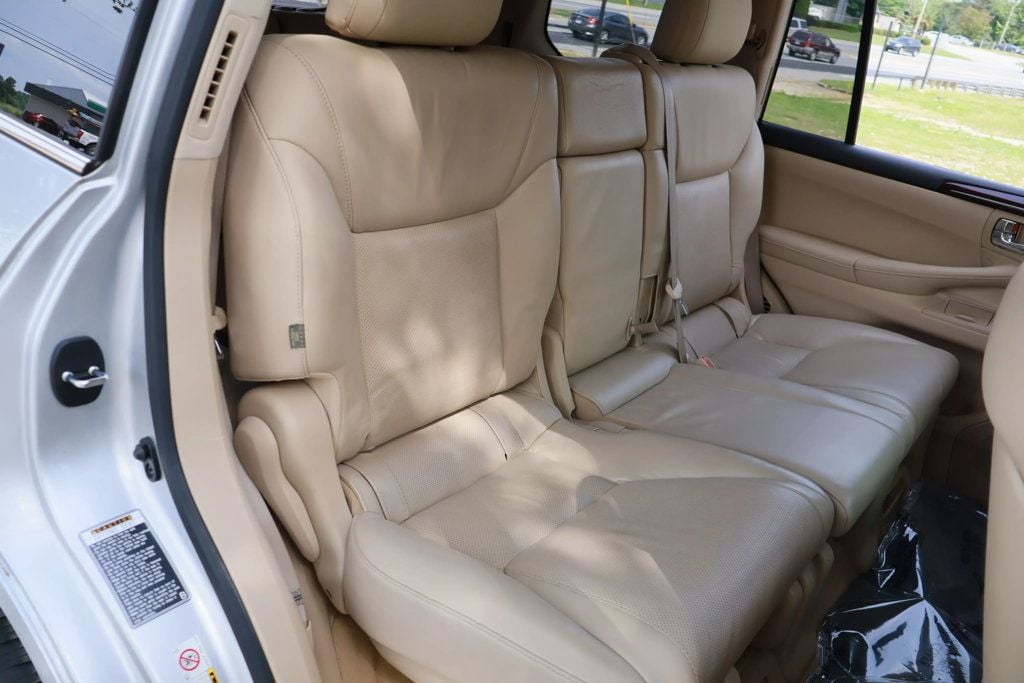 2011 Lexus LX 2011 LX 570, V8, NAVI, MARK LEVINSON, 3RD ROW, SUNROOF, HID LTS! - 22835219 - 42