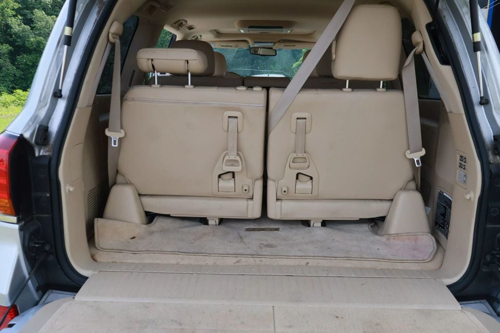 2011 Lexus LX 2011 LX 570, V8, NAVI, MARK LEVINSON, 3RD ROW, SUNROOF, HID LTS! - 22835219 - 44