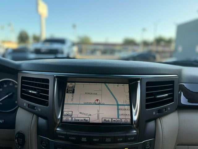 2011 Lexus LX 570  - 22985268 - 14