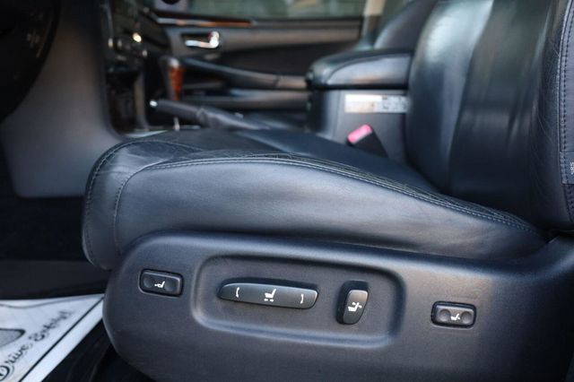 2011 Lexus LX 570  - 23096806 - 17