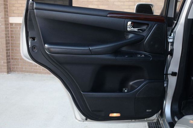 2011 Lexus LX 570  - 23096806 - 19