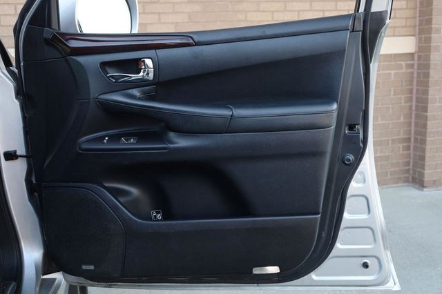 2011 Lexus LX 570  - 23096806 - 25