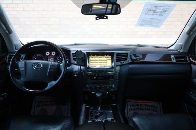 2011 Lexus LX 570  - 23096806 - 29