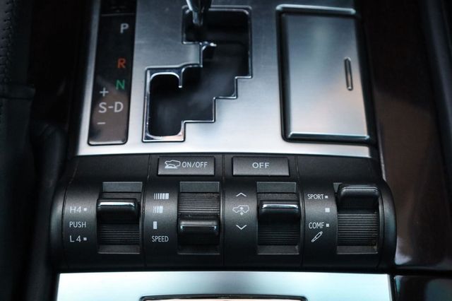 2011 Lexus LX 570  - 23096806 - 50
