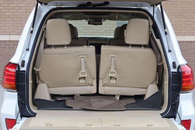 2011 Lexus LX 570  - 23101482 - 12