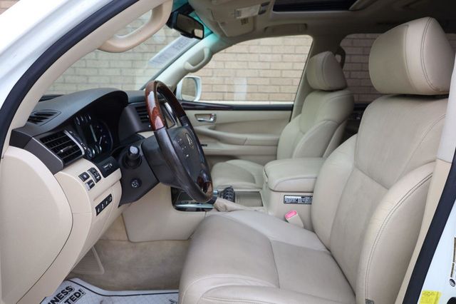 2011 Lexus LX 570  - 23101482 - 17