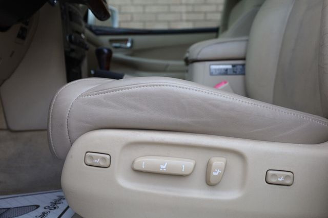 2011 Lexus LX 570  - 23101482 - 19