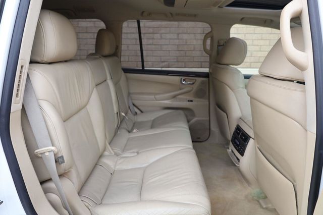 2011 Lexus LX 570  - 23101482 - 27