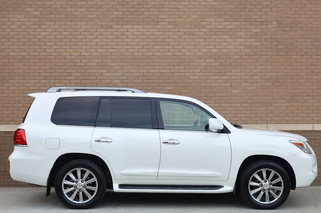 2011 Lexus LX 570  - 23101482 - 2