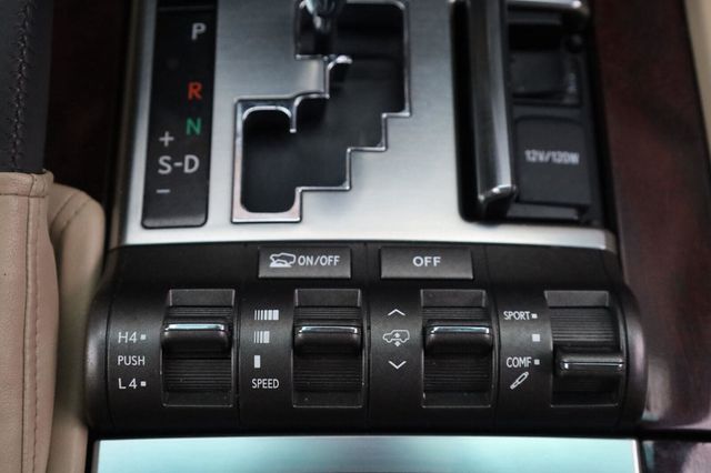 2011 Lexus LX 570  - 23101482 - 51
