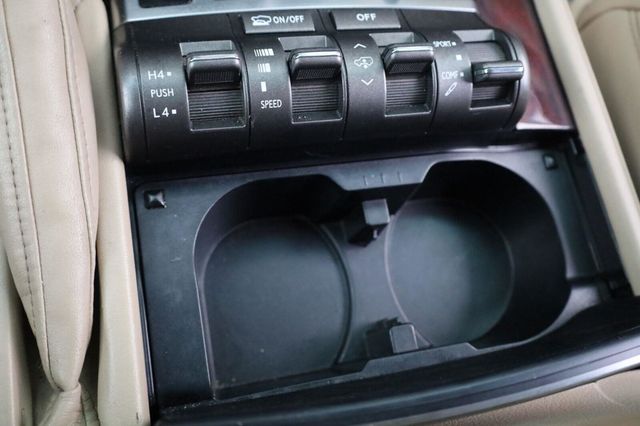 2011 Lexus LX 570  - 23101482 - 53