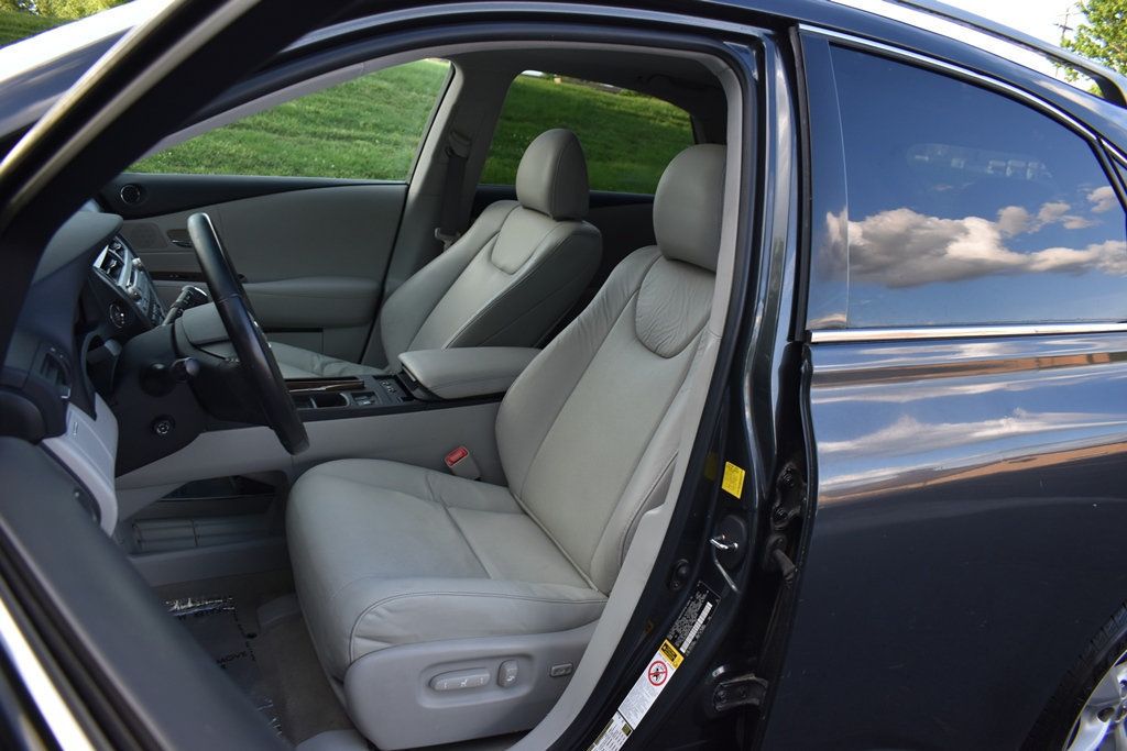 2011 Lexus RX 350 photo 2