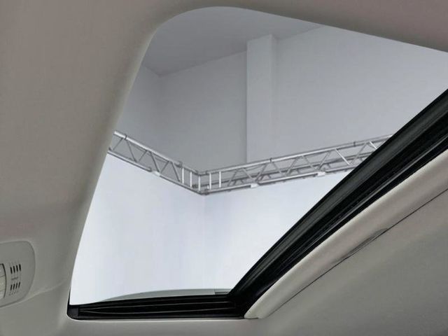 2011 Lexus RX 350 AWD - 22999297 - 19