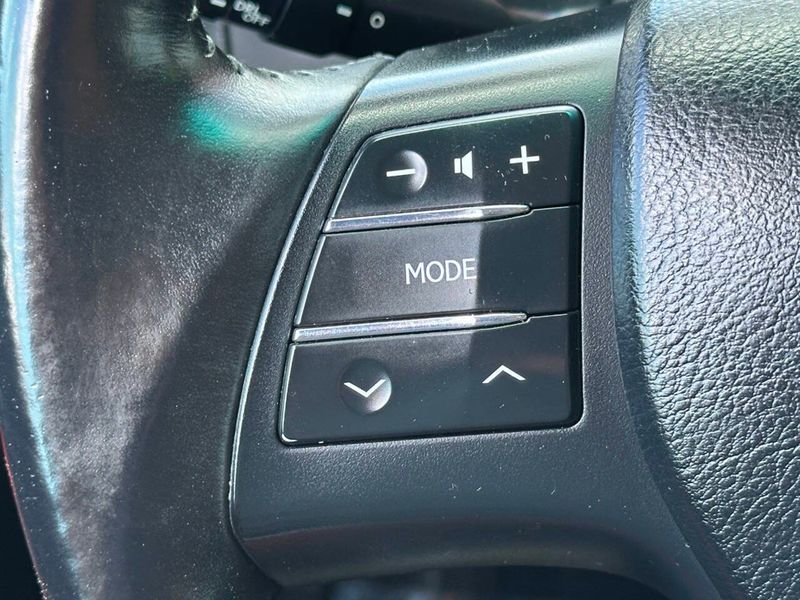 2011 Lexus RX 350 Base AWD 4dr SUV - 22880318 - 26