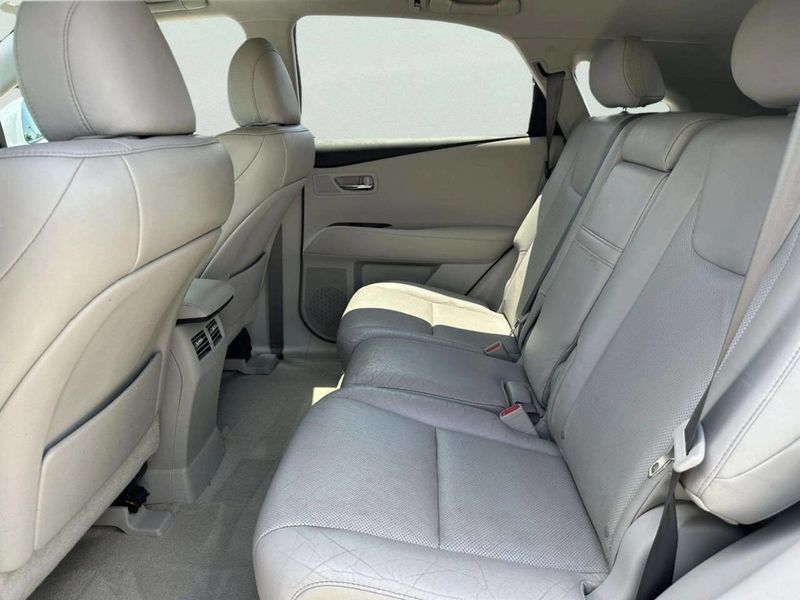 2011 Lexus RX 350 Base AWD 4dr SUV - 23050930 - 9